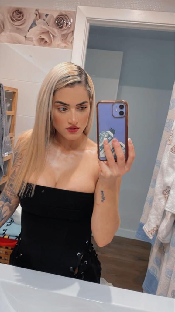 Chica busca chico en Almería: 