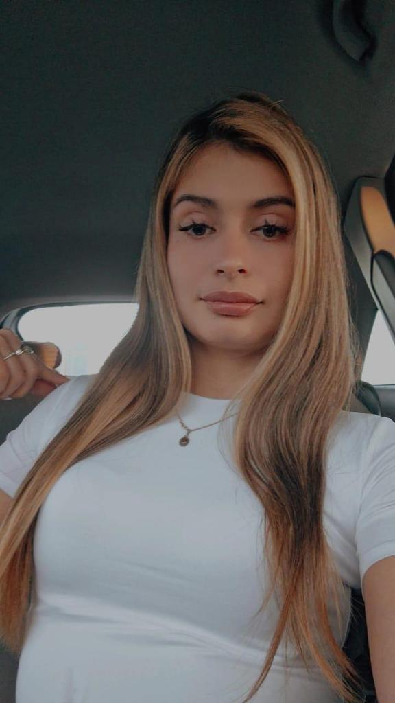 Chica busca chico en Valencia: Chica busca chico