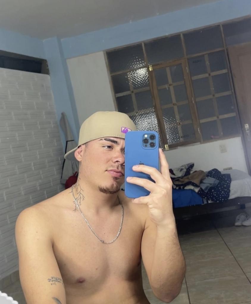 602422836: Chico busca chica en Valencia