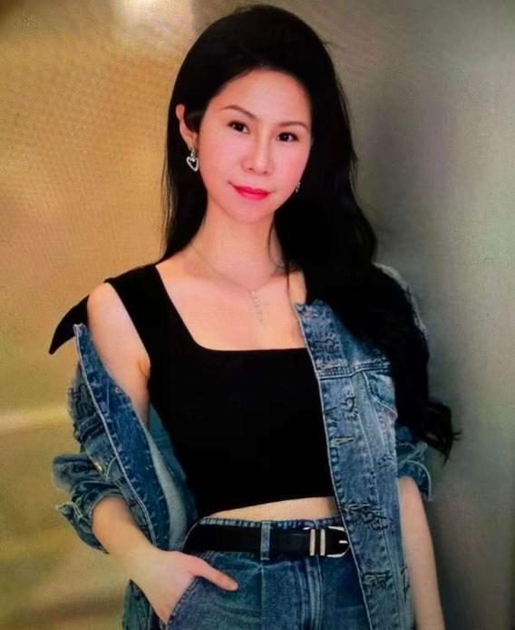 610649796: Chica busca chico en Valencia