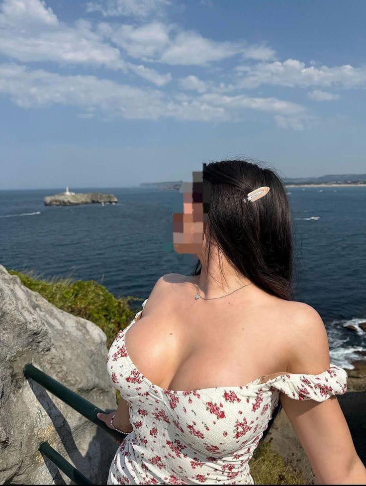 Chica busca chico en Huelva: 