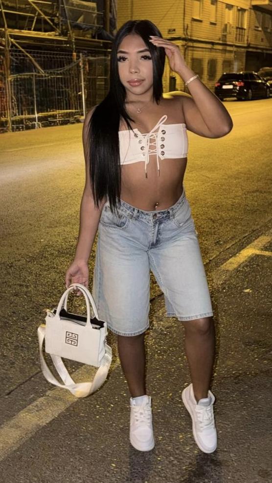 672835430: Chica busca chico en Málaga