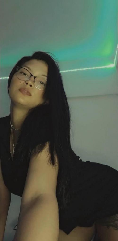Chica busca chico en Ibiza: 