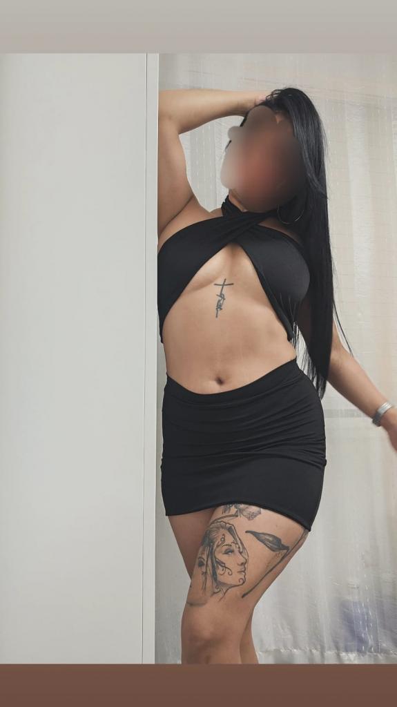 642140687: Chica busca chico en Málaga