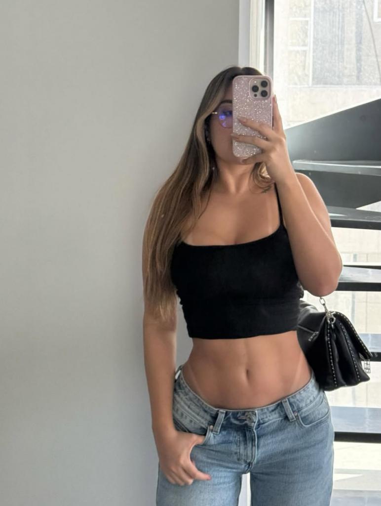 Chica busca chico en Menorca: 