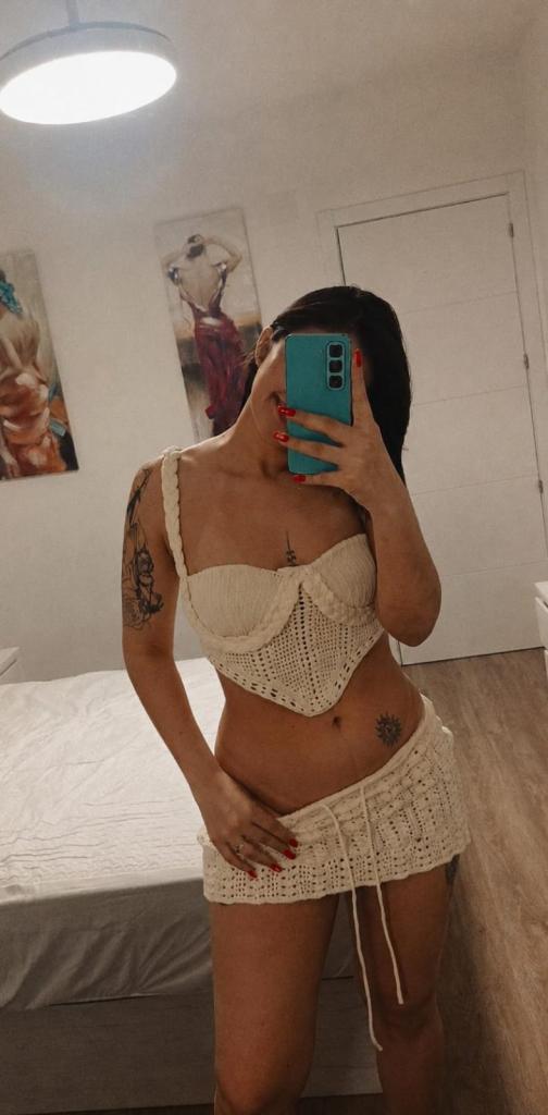 627824575: Chica busca chico en Madrid