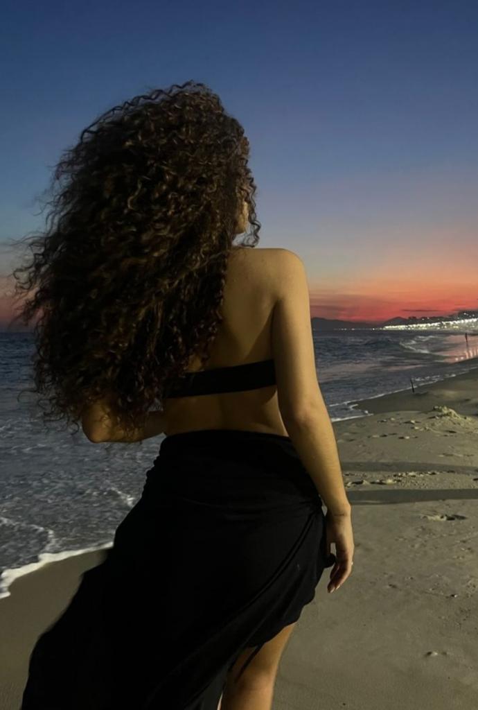 743036350: Chica busca chico en Almería