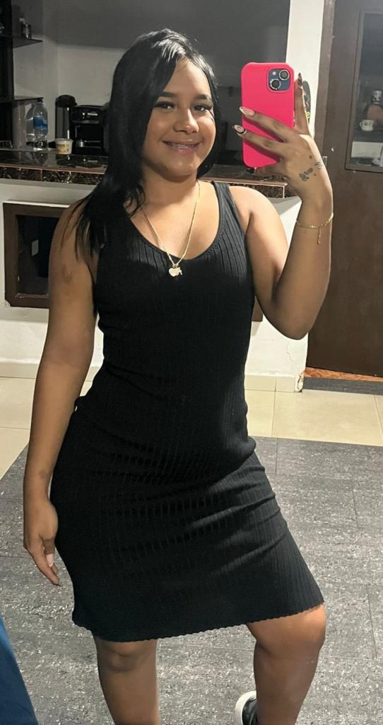 641052957: Chica busca chico en Málaga