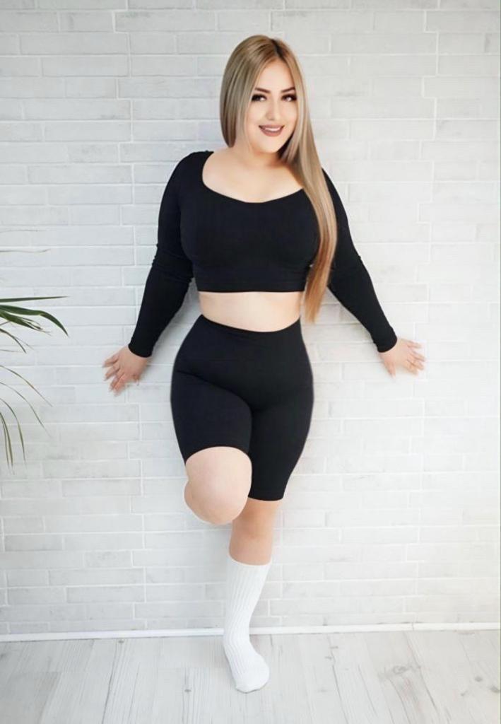 661763672: Chica busca chico en Barcelona