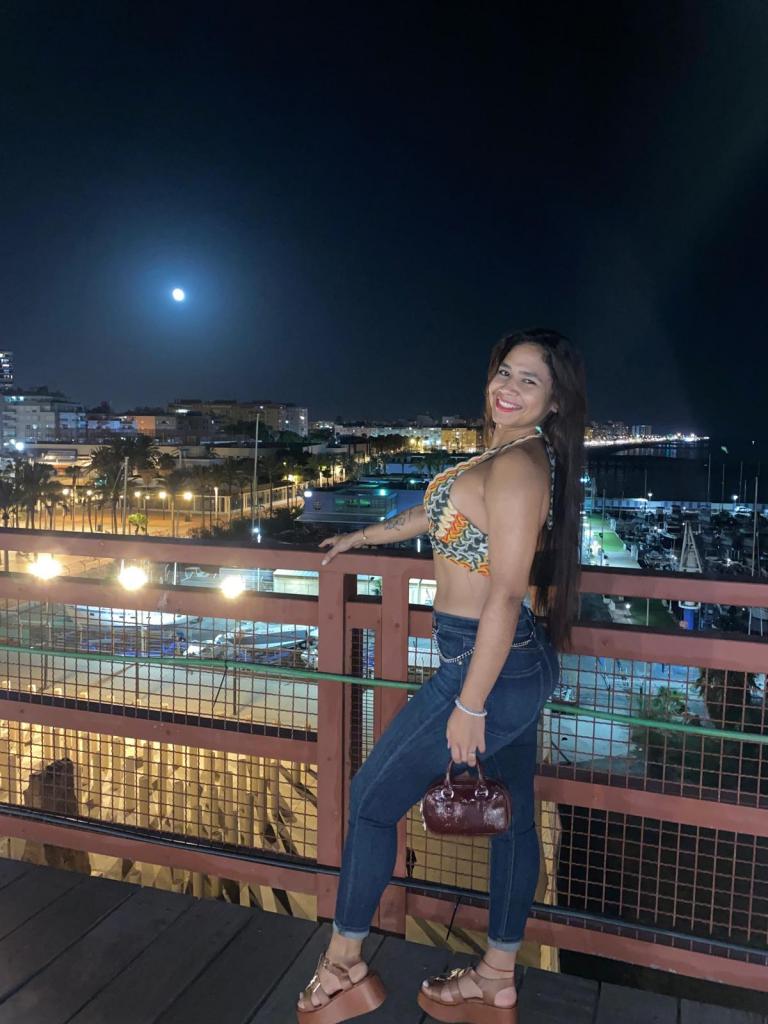 612418582: Chica busca chico en Almería
