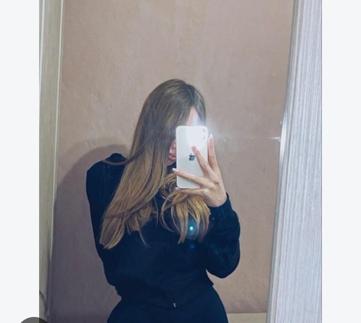 631234771: Chica busca chico en Pontevedra