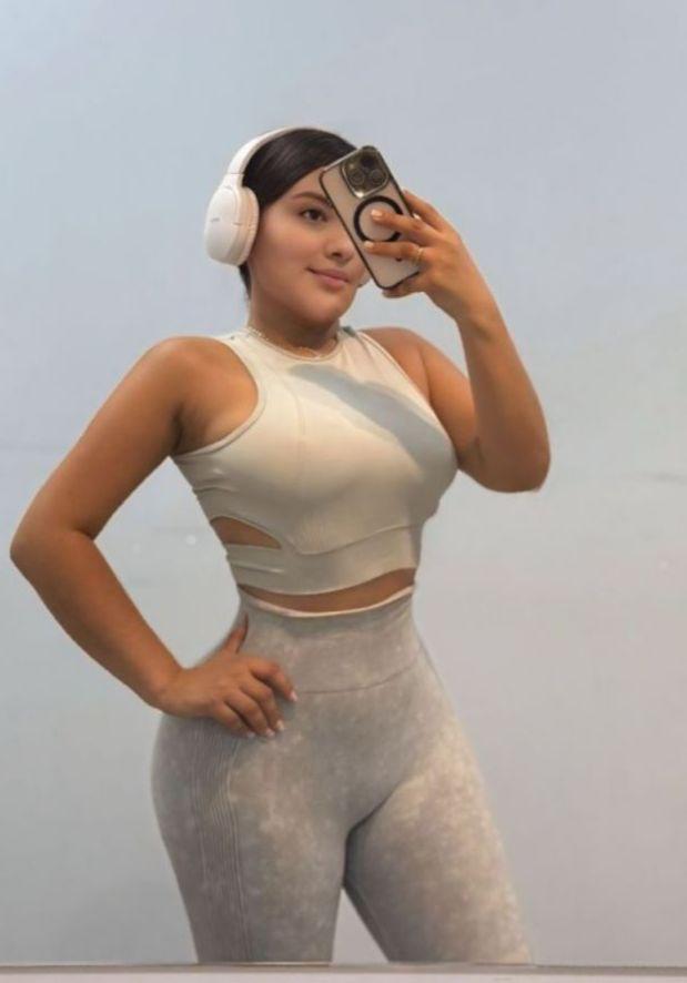 Chica busca chico en Almería: 