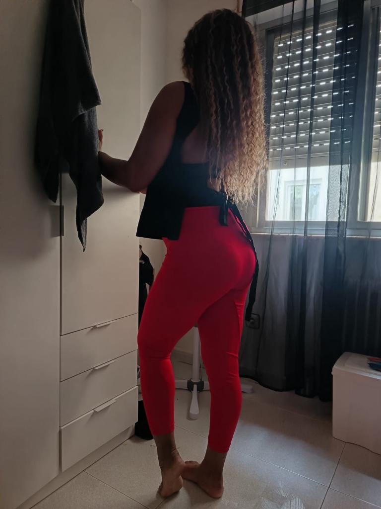614650191: Chica busca chico en Huelva