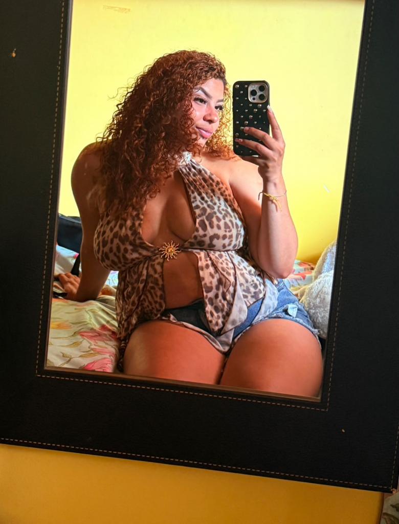 602725884: Chica busca chico en Barcelona