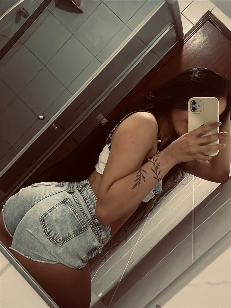 Chica busca chico en Tenerife: Chica busca chico
