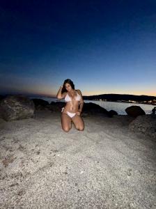 671783955: Chica busca chico en Barcelona