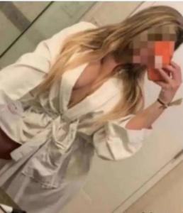 611215785: Chica busca chico en La Coruña
