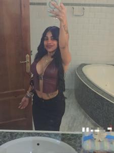 697586892: Chica busca chico en Tarragona