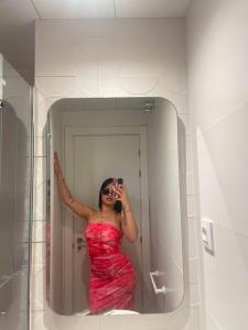 610623492: Chica busca chico en Menorca