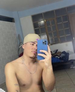 602422836: Chico busca chica en Valencia