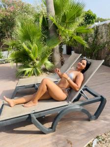 641052957: Chica busca chico en Málaga