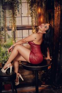 612280541: Chica busca chico en Madrid