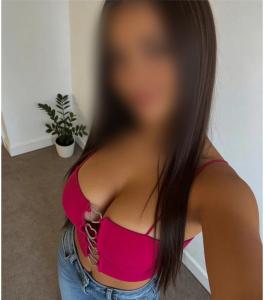 602513089: Chica busca chico en Sevilla