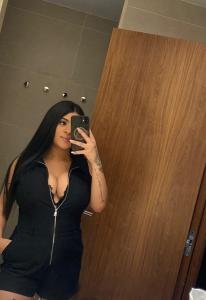 624808665: Chica busca chico en Barcelona
