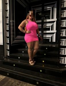 682318047: Chica busca chico en Murcia