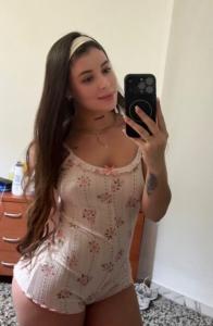 623804549: Chica busca chico en Barcelona