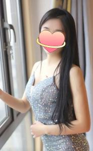 613843196: Chica busca chico en Barcelona
