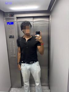 643724598: Chico busca chica en Valencia