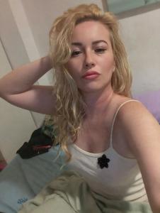 611557938: Chica busca chico en Alicante