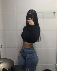 675313767: Chica busca chico en Sevilla
