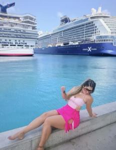 633016318: Chica busca chico en Ibiza