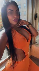 614744979: Chica busca chico en Cádiz