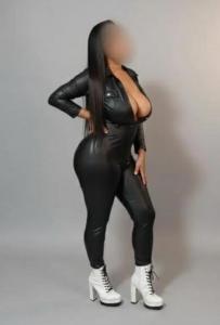600533856: Chica busca chico en Barcelona