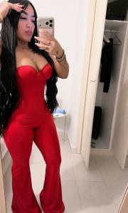604385583: Chica busca chico en Barcelona