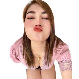 690263831: Chica busca chico en Barcelona