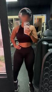 614651907: Chica busca chico en Murcia