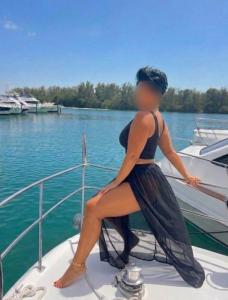 614651907: Chica busca chico en Murcia