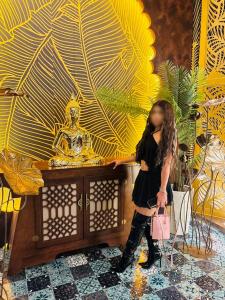 613491262: Chica busca chico en Madrid
