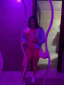 611379733: Chica busca chico en Tenerife