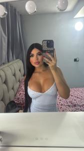 637556179: Chica busca chico en Madrid