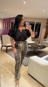 657589483: Chica busca chico en León