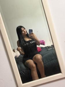 613943818: Chica busca chico en León