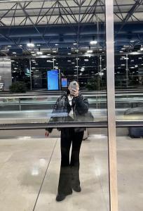 671935603: Chica busca chico en Barcelona