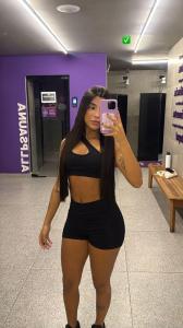 685650691: Chica busca chico en Cádiz