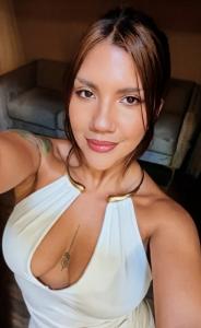 645876773: Chica busca chico en Málaga