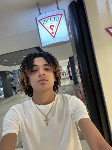 603745113: Chico busca chica en Alicante